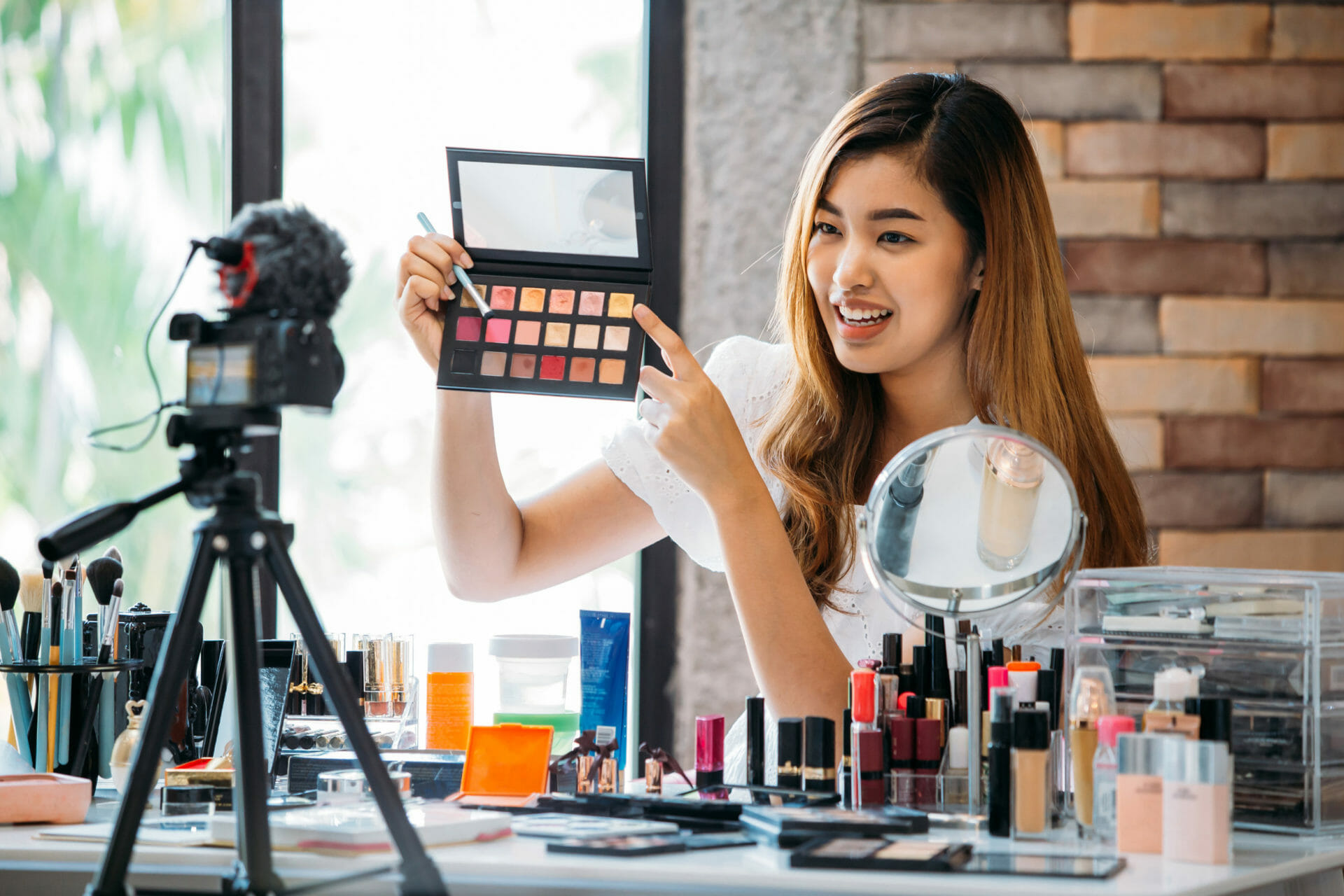 The Complete Guide For Beginners on how to use Influencers in Your Business
